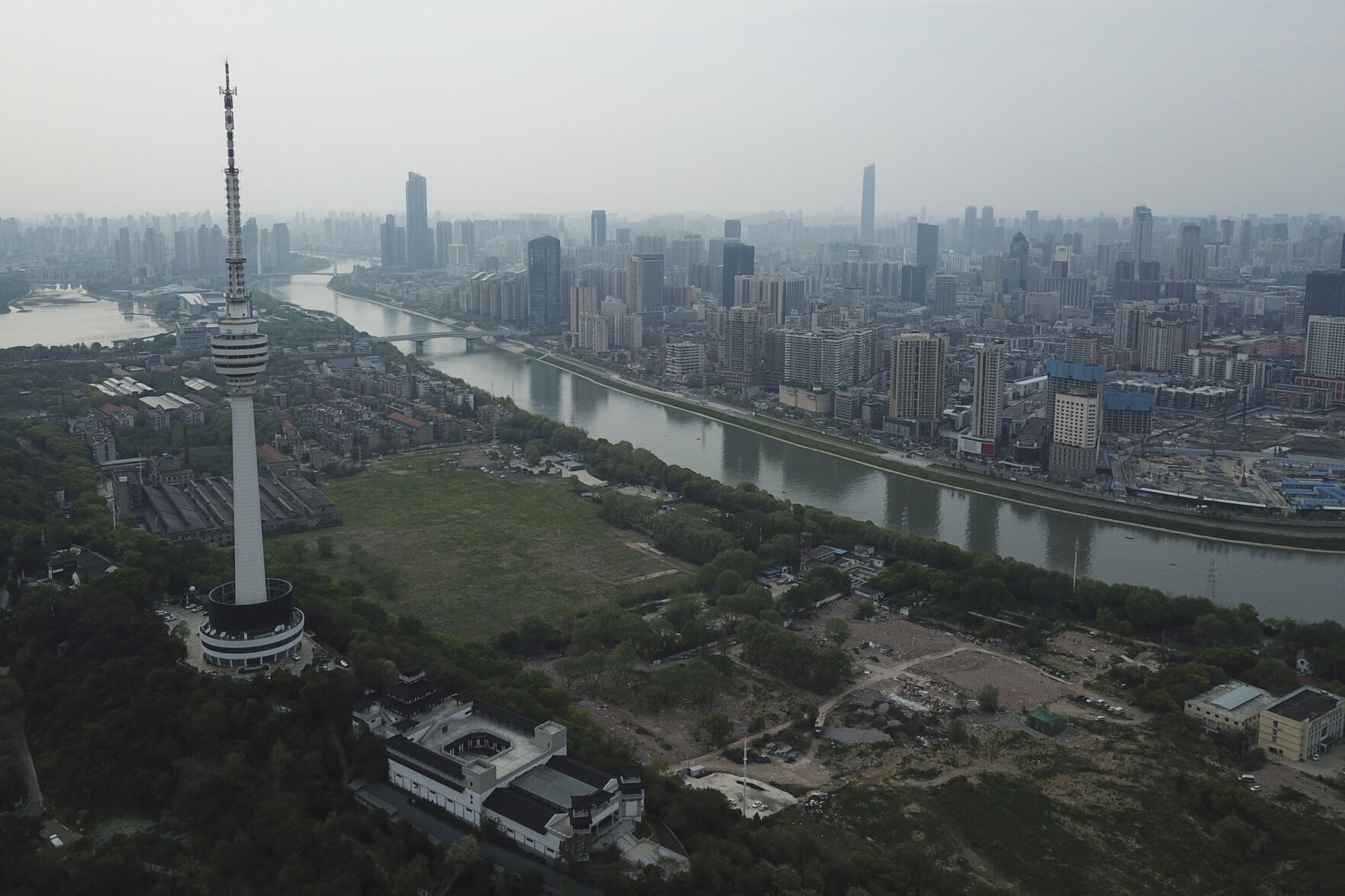 2020: Wuhan